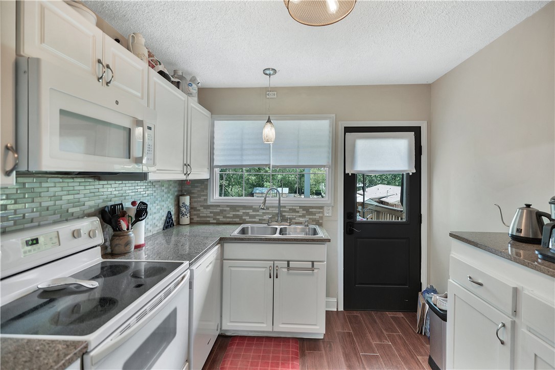 3076 Brookfield Drive Seneca, SC 29672 - Photo 13 of 33