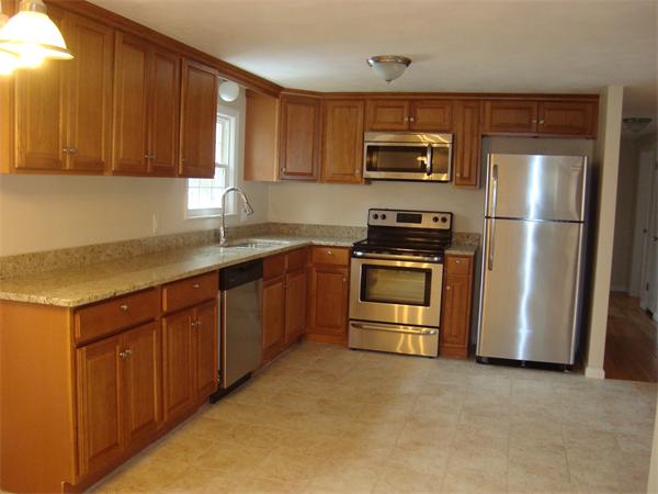 16 Heritage Road Sutton, MA 01590 - Photo 11 of 25
