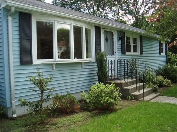 16 Heritage Road Sutton, MA 01590 - Photo 3 of 25