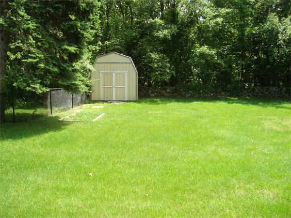 16 Heritage Road Sutton, MA 01590 - Photo 8 of 25