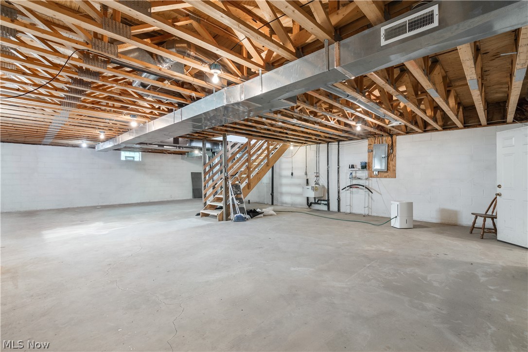 1536 Walnut Road Southeast Massillon, OH 44646 - Photo 20 of 24 Gallery Image 20