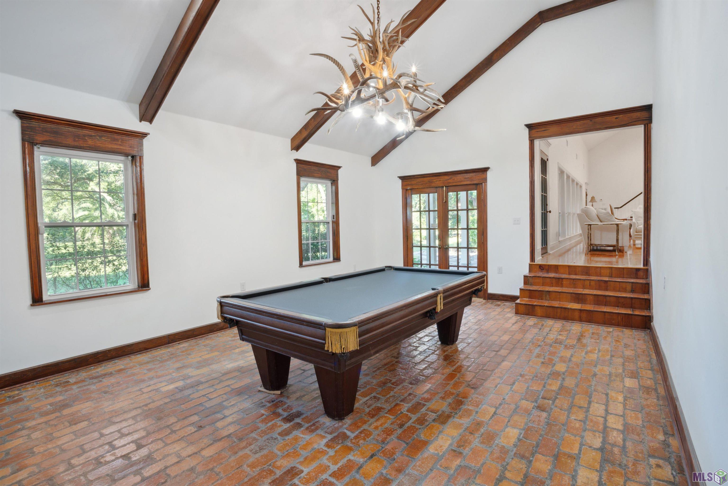 216 Ridgewood Boulevard Golden Meadow, LA 70357 - Photo 21 of 42 Game Room