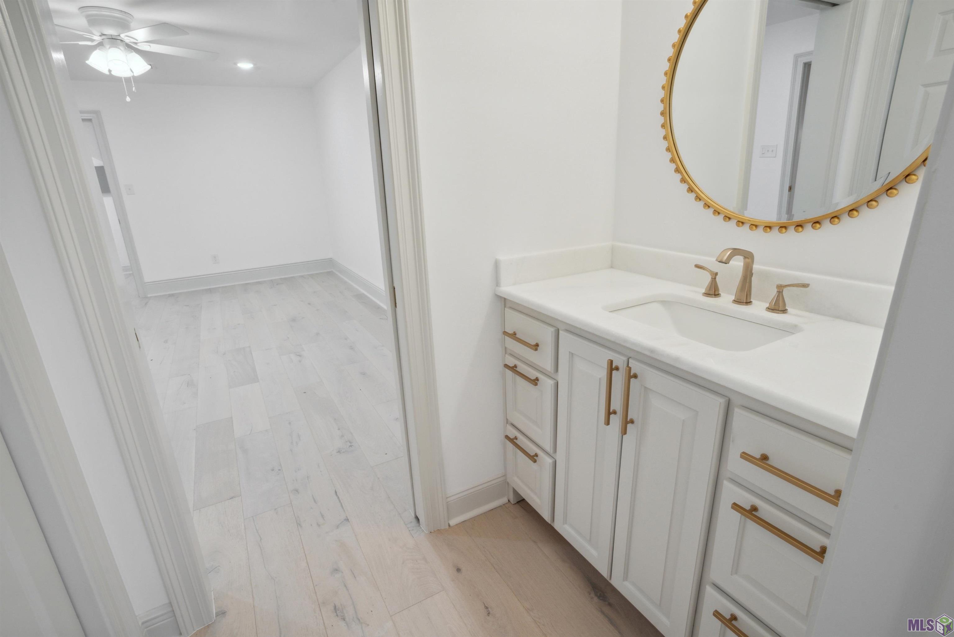 216 Ridgewood Boulevard Golden Meadow, LA 70357 - Photo 30 of 42