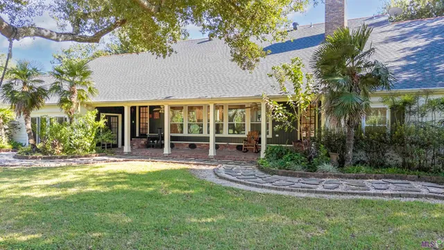 $649,000 | 216 Ridgewood Boulevard, Golden Meadow, LA 70357