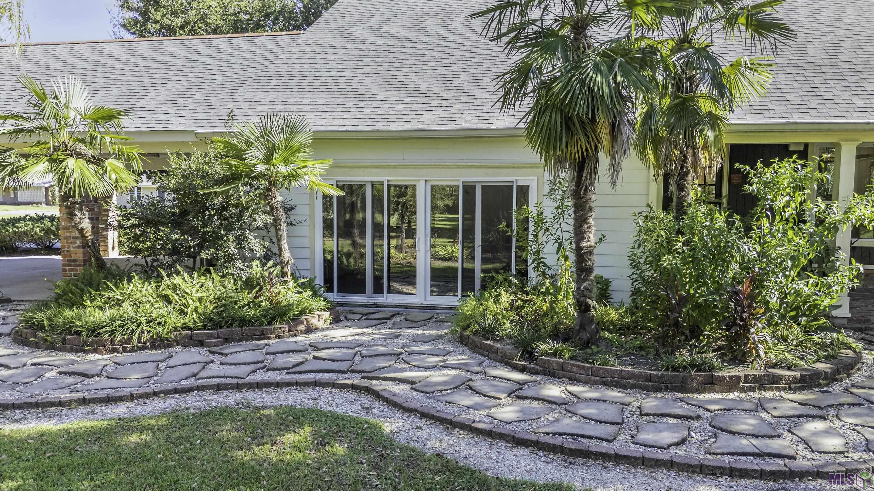 216 Ridgewood Boulevard Golden Meadow, LA 70357 - Photo 36 of 42