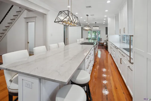 $649,000 | 216 Ridgewood Boulevard, Golden Meadow, LA 70357