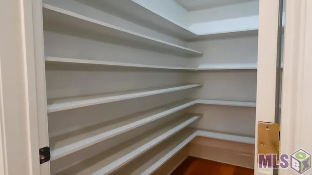 $649,000 | 216 Ridgewood Boulevard, Golden Meadow, LA 70357