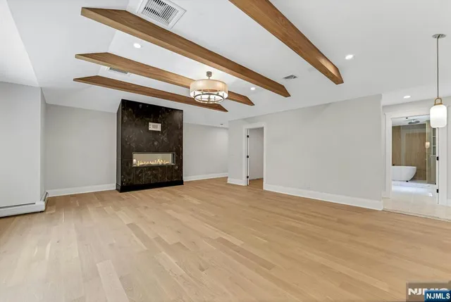 $2,899,000 | 206 Peterson Place, Ramsey, NJ 07446