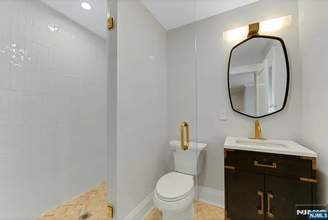 $2,899,000 | 206 Peterson Place, Ramsey, NJ 07446