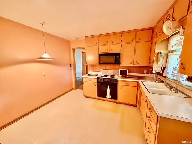 $85,000 | 712 3rd Street, Seaton, IL 61476