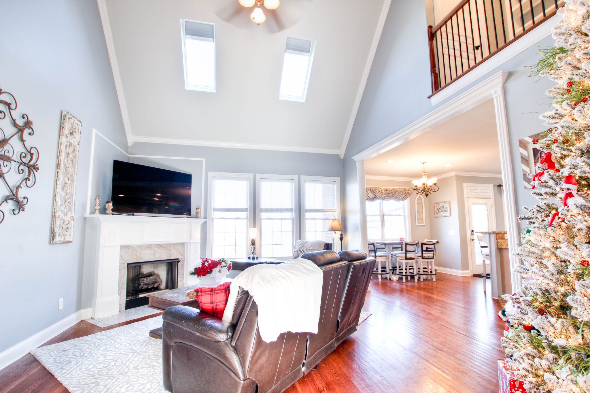 805 Peconic Place Murfreesboro, TN 37130 - Photo 3 of 36 a living room with furniture fireplace and flat screen tv