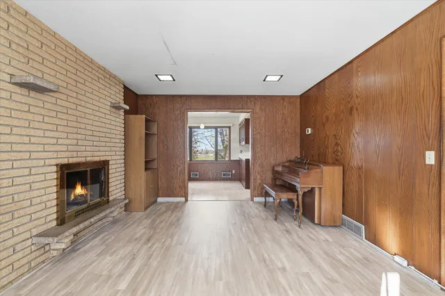 $495,000 | 1823 Gramsie Road, Arden Hills, MN 55112