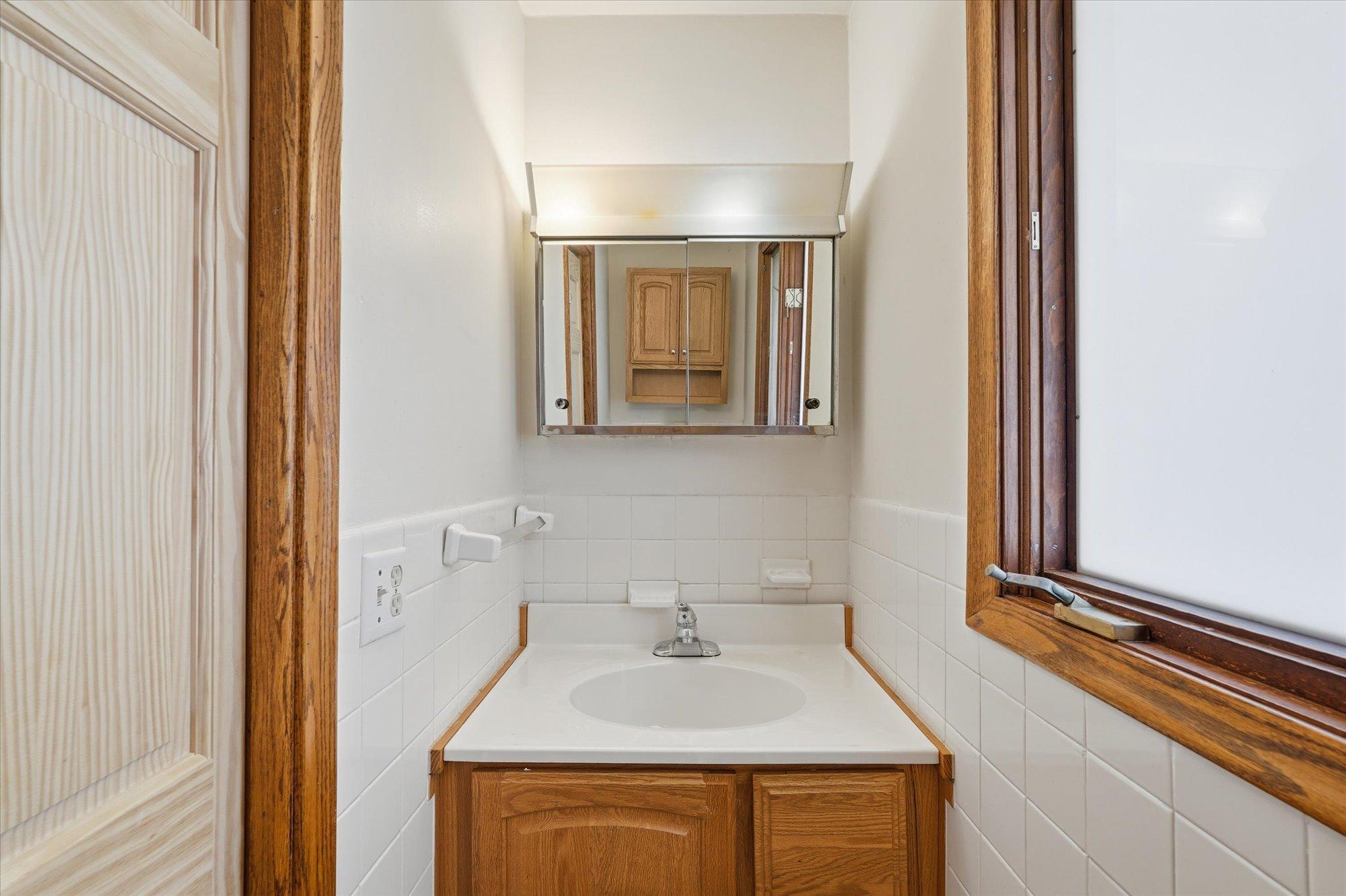 1823 Gramsie Road Arden Hills, MN 55112 - Photo 24 of 44