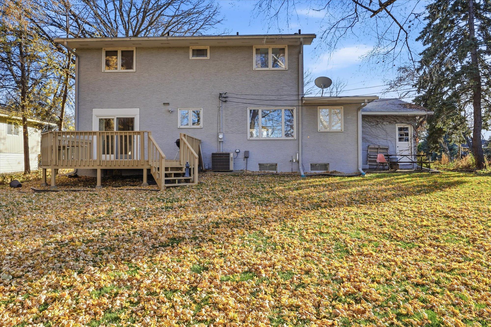 1823 Gramsie Road Arden Hills, MN 55112 - Photo 42 of 44