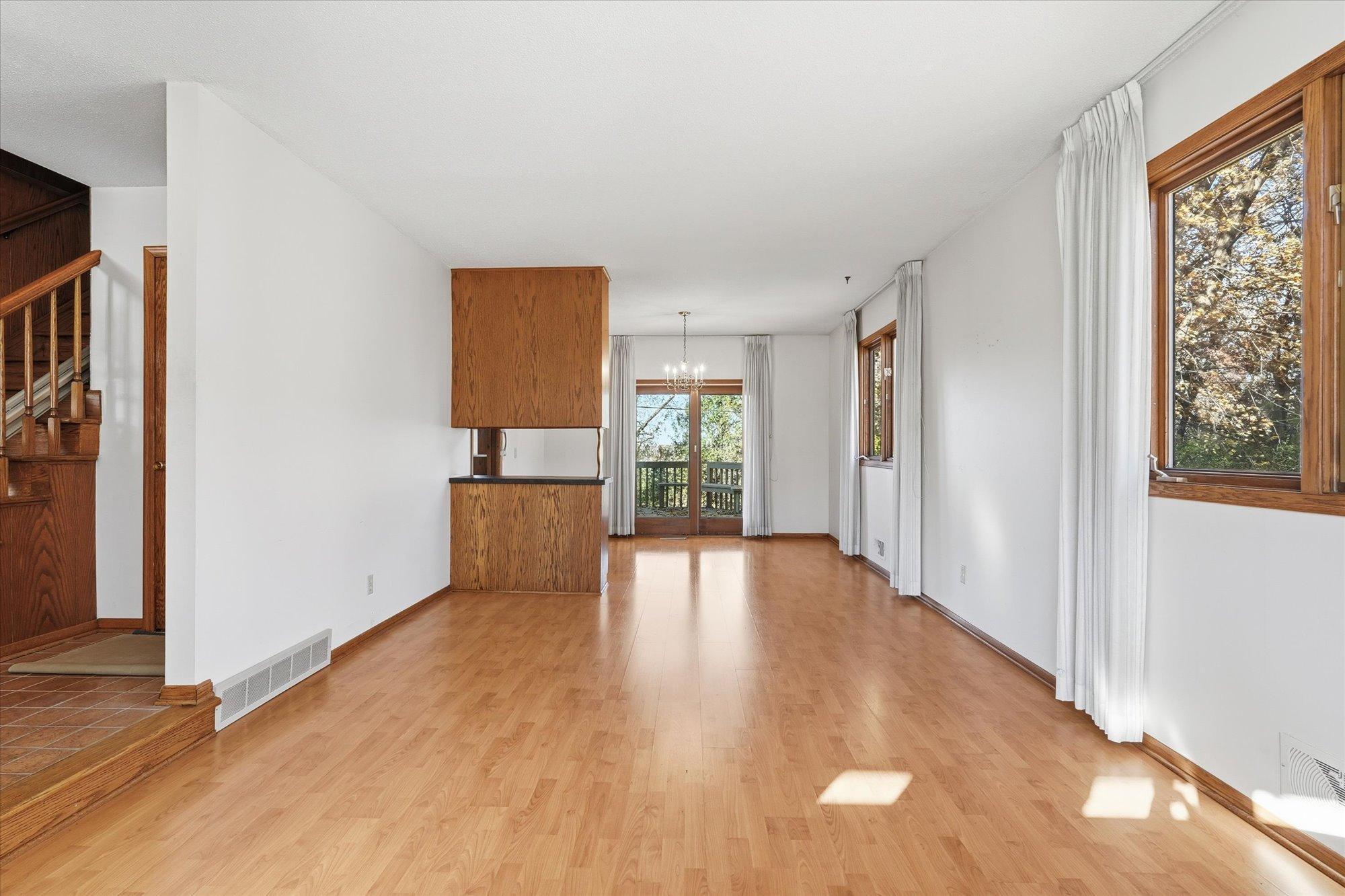 1823 Gramsie Road Arden Hills, MN 55112 - Photo 7 of 44