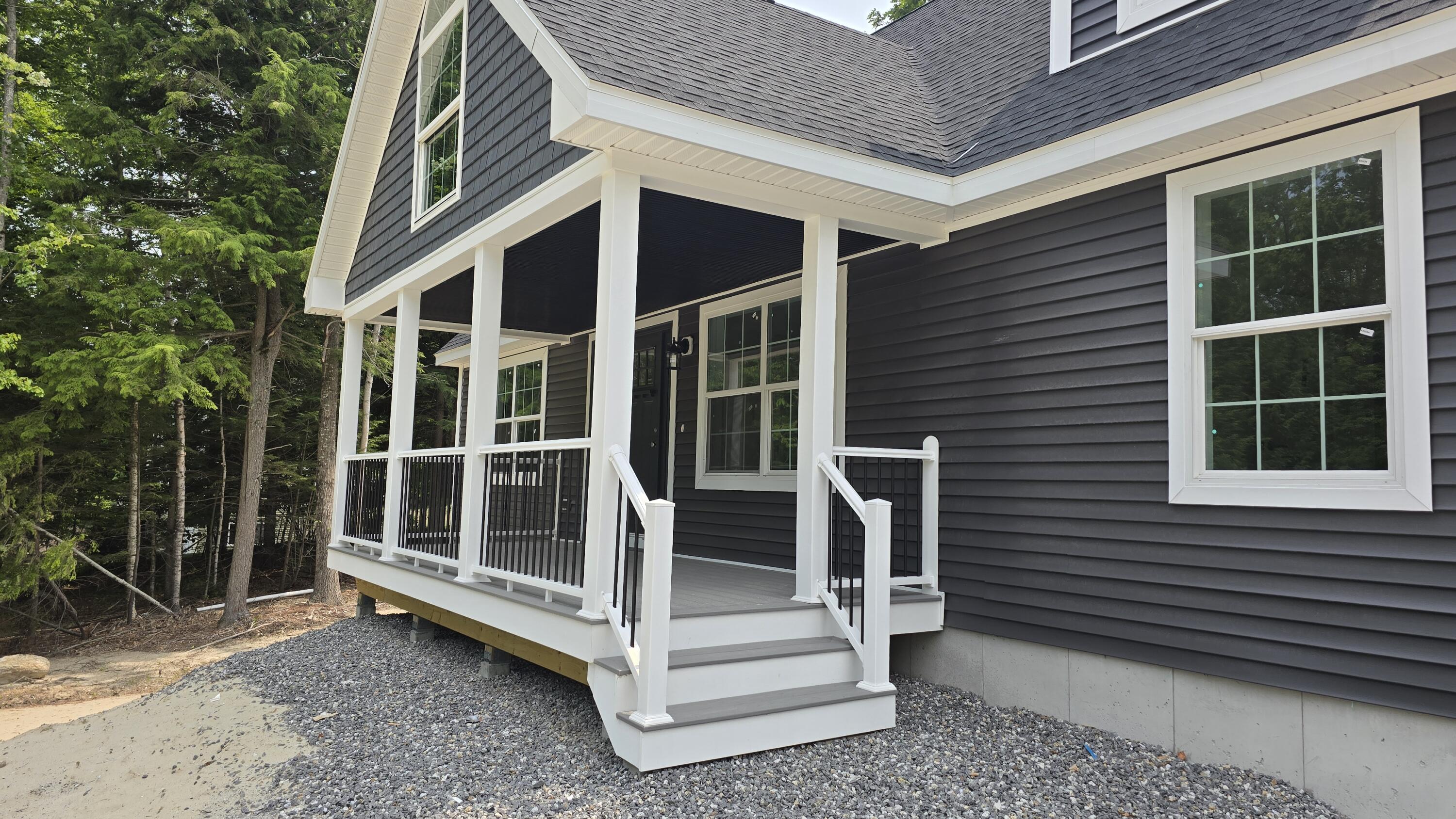 33 Cameron Lane Brunswick, ME 04011 - Photo 2 of 24 Front Porch