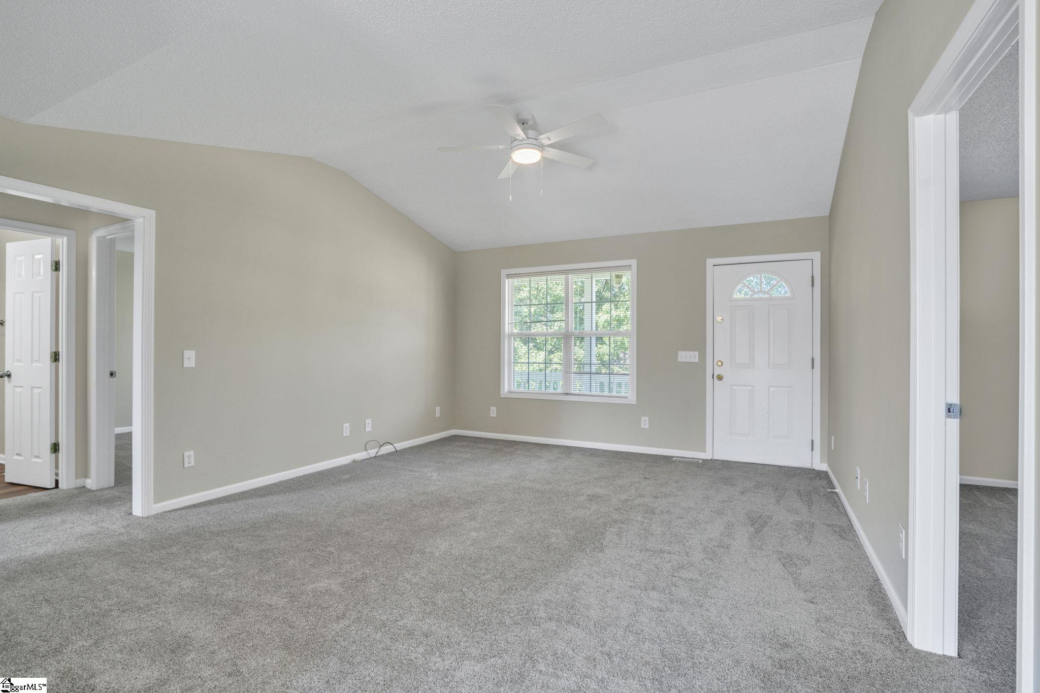 1370 Bishop Road Inman, SC 29349 - Photo 2 of 24