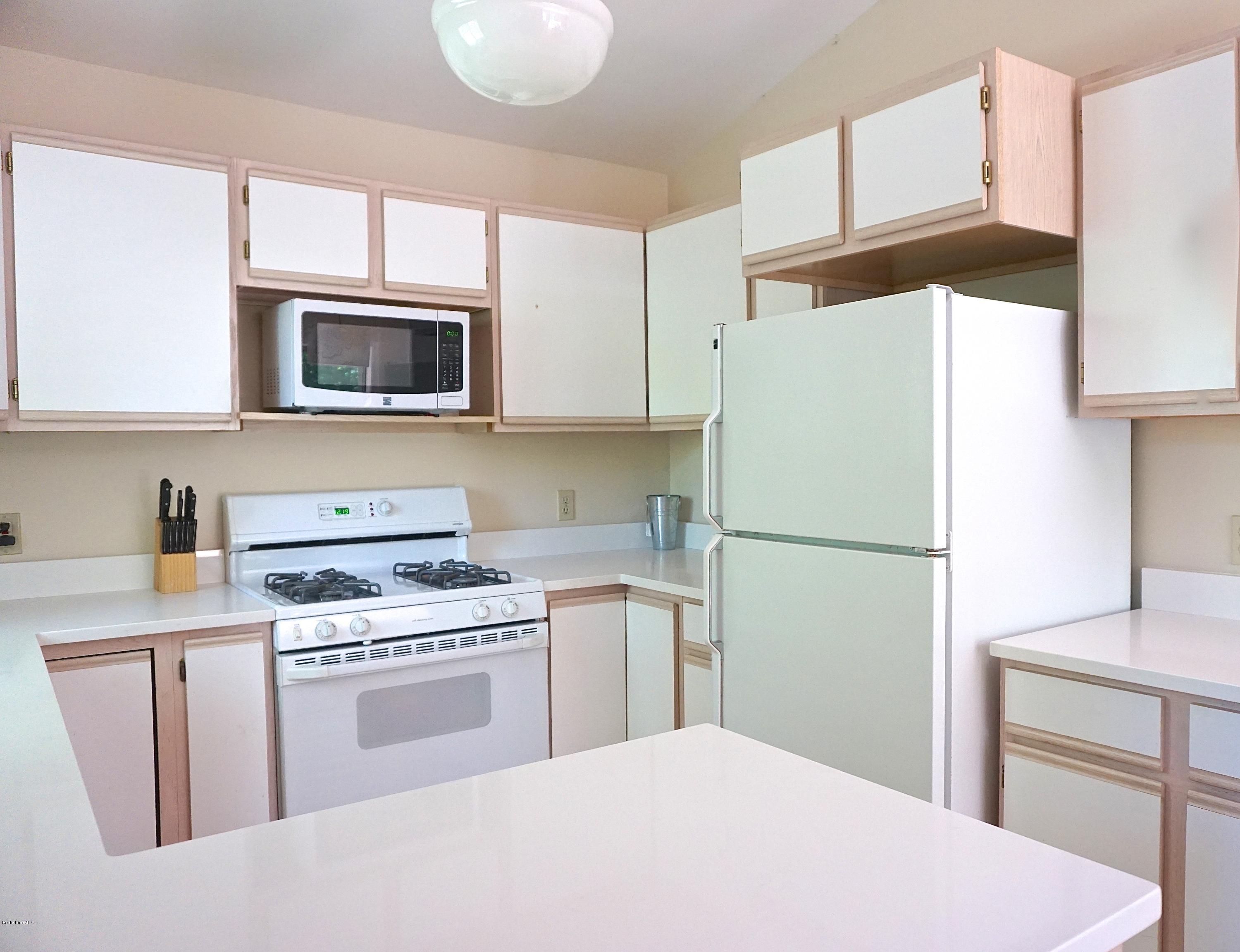 22 Dowd Road Monterey, MA 01245 - Photo 8 of 24 KITCHEN