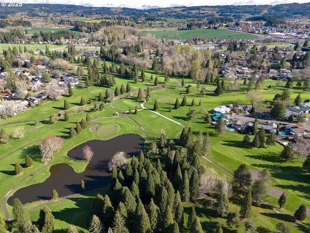 $250,000 | 5150 Northwest Neakahnie Avenue, Unit 40, Portland, OR 97229