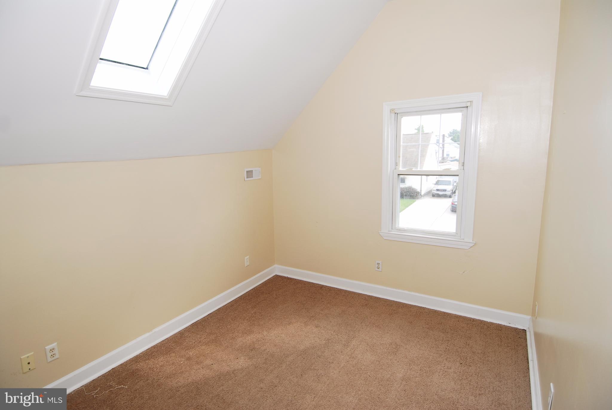 1763 Brookview Road Baltimore, MD 21222 - Photo 8 of 15 Bedroom (Master)