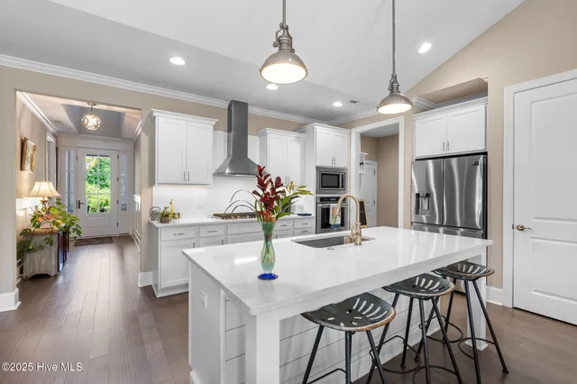 $579,900 | 9036 Island Rider Court Northeast, Leland, NC 28451