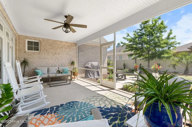 $579,900 | 9036 Island Rider Court Northeast, Leland, NC 28451