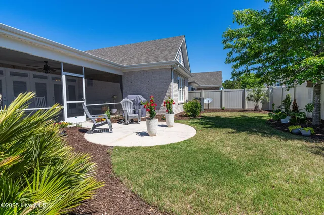 $579,900 | 9036 Island Rider Court Northeast, Leland, NC 28451