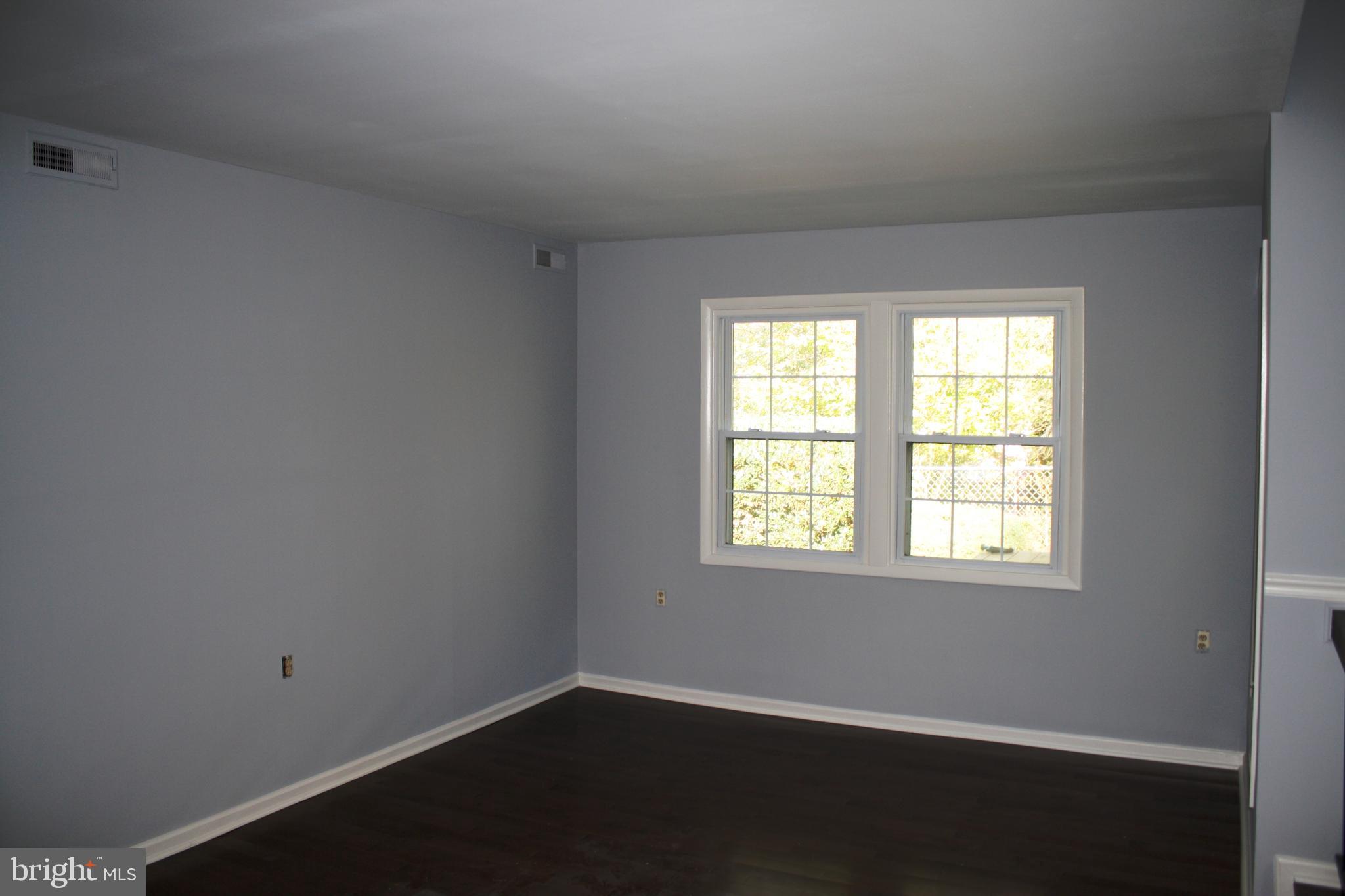 1839 Ralston Place Crofton, MD 21114 - Photo 8 of 17 Large living room