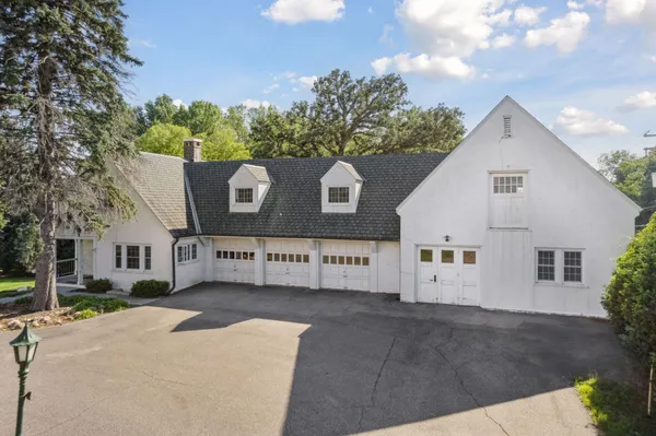 $7,500,000 | 1305 Shoreline Drive, Wayzata, MN 55391