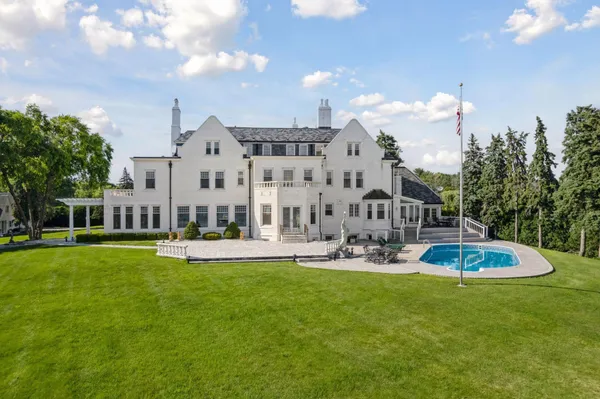 $7,500,000 | 1305 Shoreline Drive, Wayzata, MN 55391