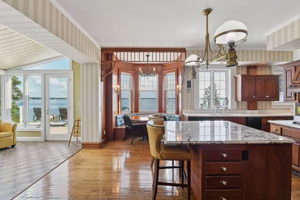 $7,500,000 | 1305 Shoreline Drive, Wayzata, MN 55391