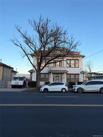 $1,695,000 | 106-61 Ditmars Boulevard | East Elmhurst