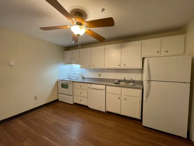 $1,907 | 99 Powers Street, Unit 175, Milford, NH 03055