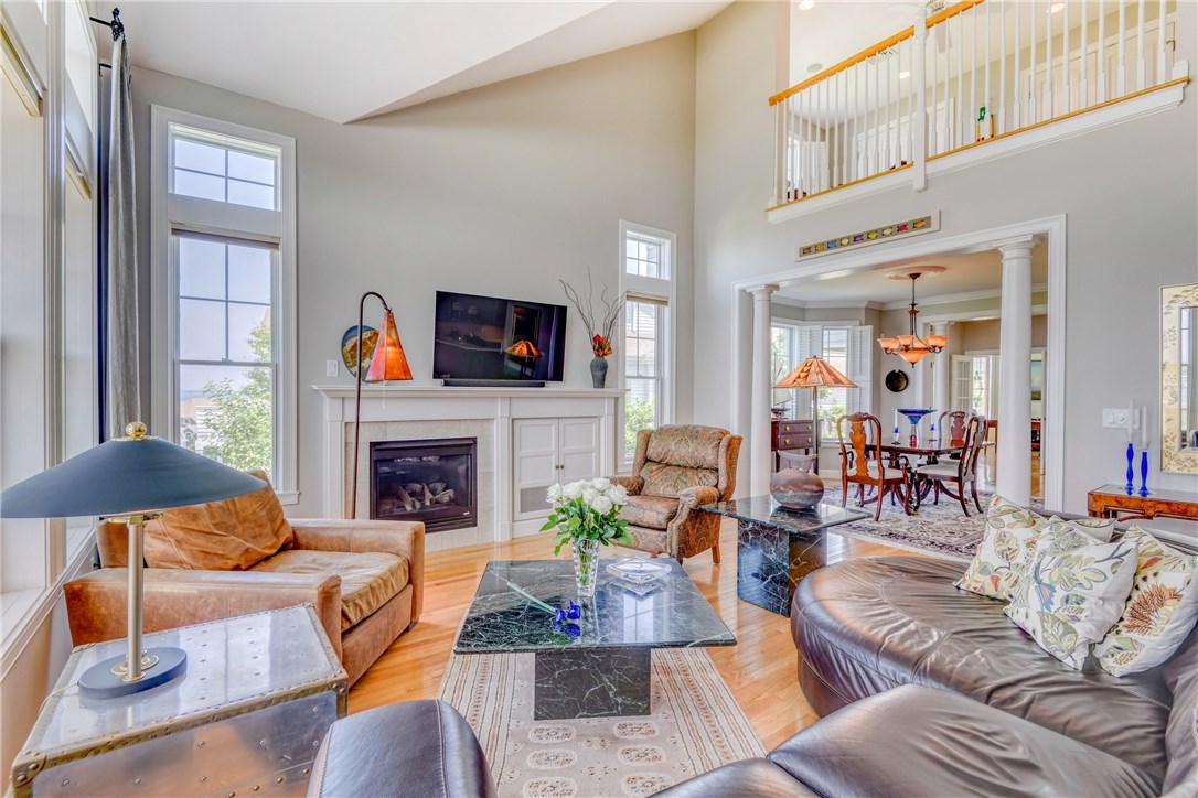 297 Village Road Tiverton, RI 02878 - Photo 15 of 38