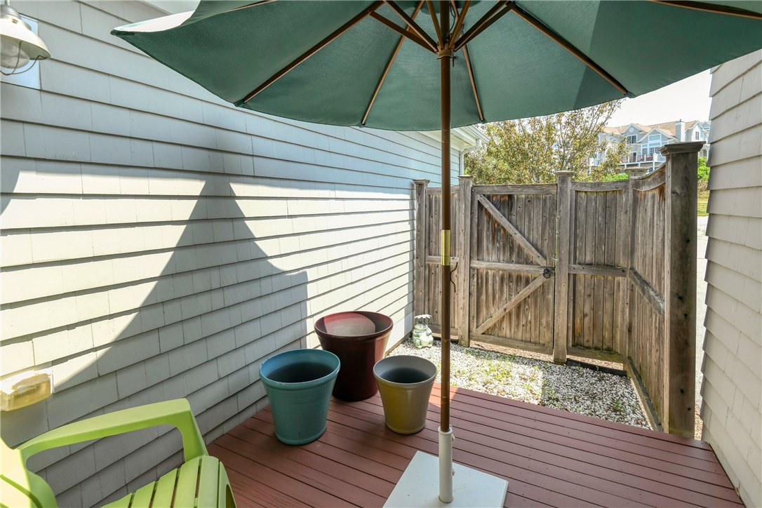 297 Village Road Tiverton, RI 02878 - Photo 26 of 38