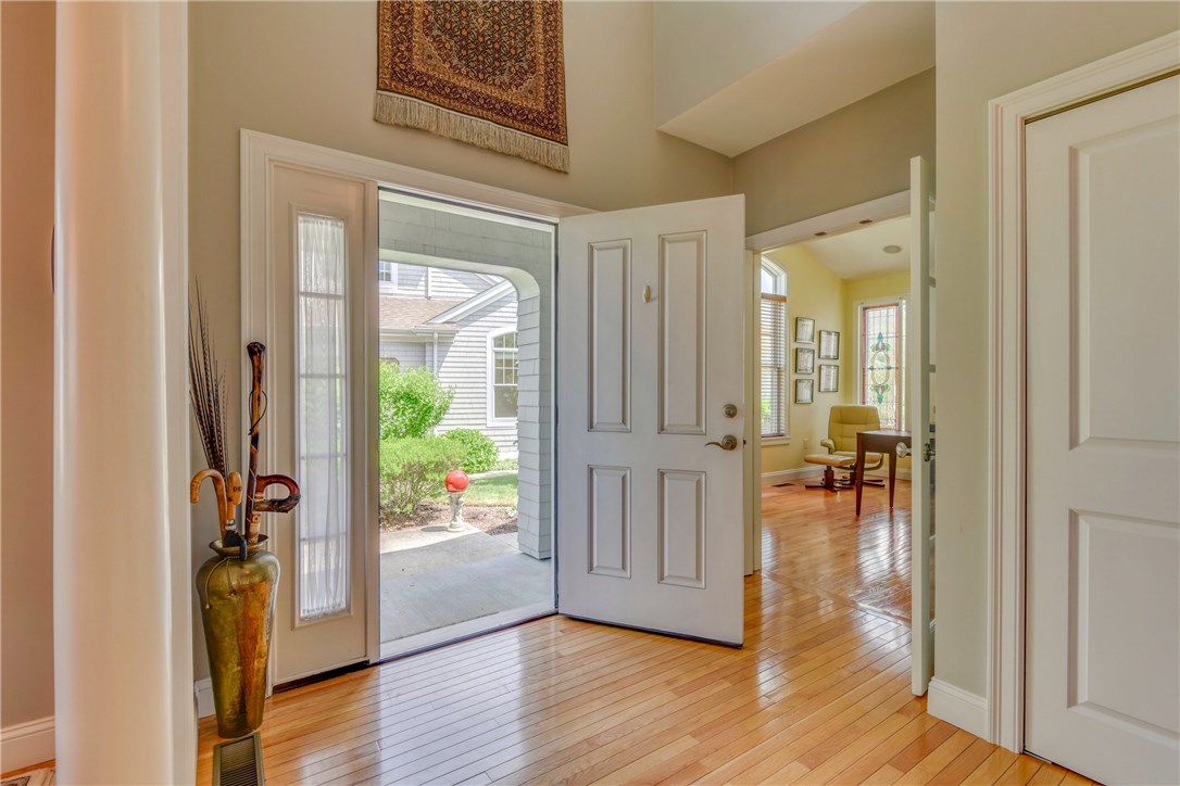 297 Village Road Tiverton, RI 02878 - Photo 5 of 38