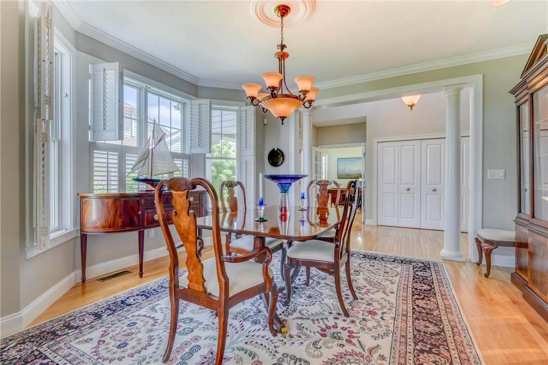 297 Village Road Tiverton, RI 02878 - Photo 7 of 38