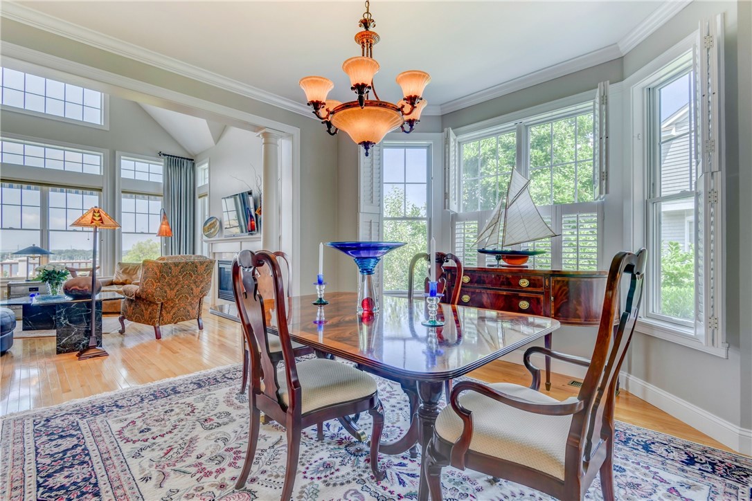 297 Village Road Tiverton, RI 02878 - Photo 8 of 38