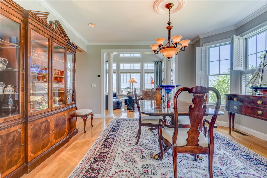 297 Village Road Tiverton, RI 02878 - Photo 9 of 38