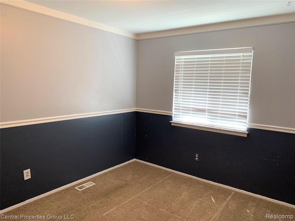 14235 Inkster Road Livonia, MI 48154 - Photo 15 of 21