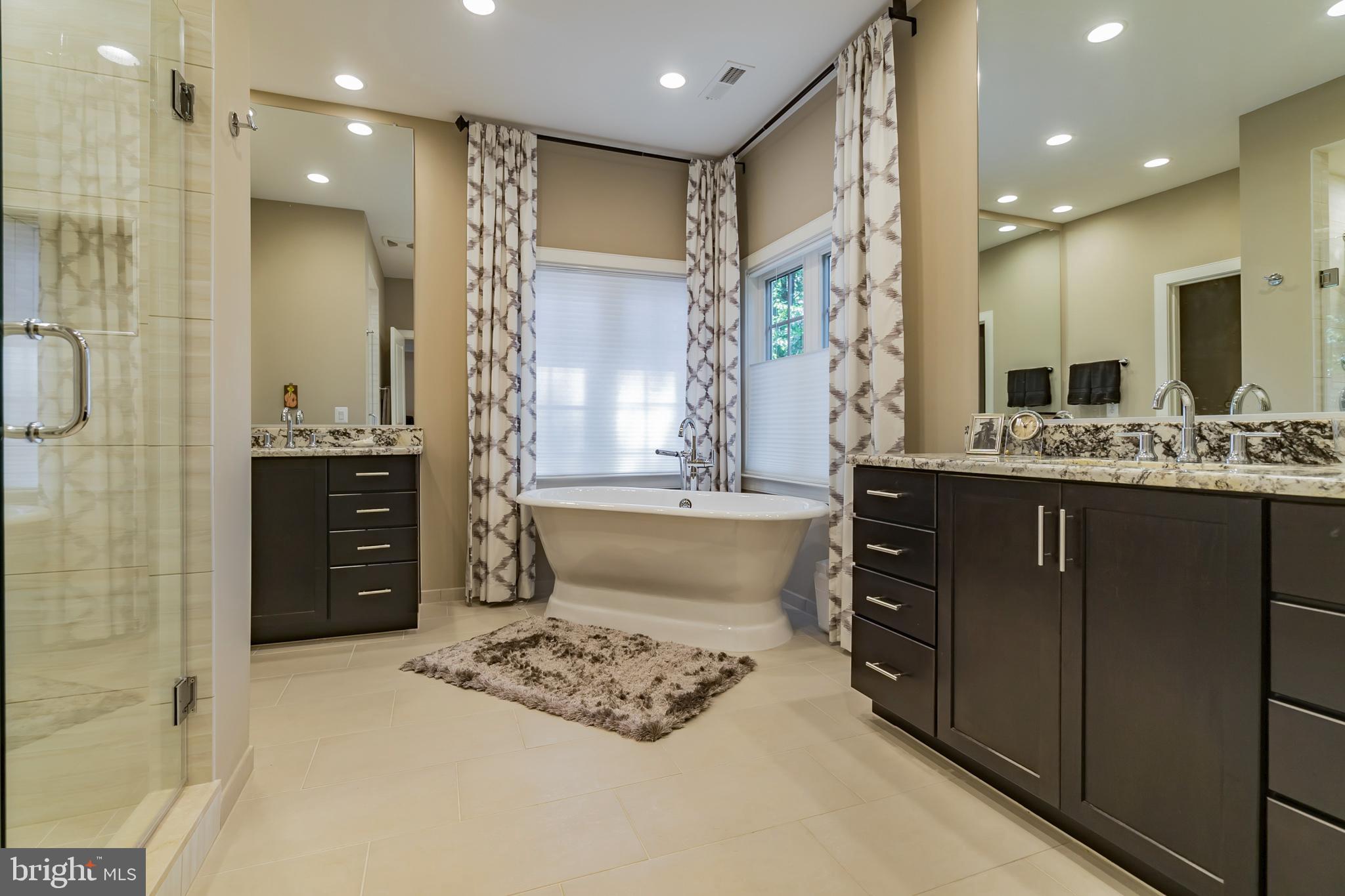 4440 Rosenwald Lane Fairfax, VA 22030 - Photo 19 of 34