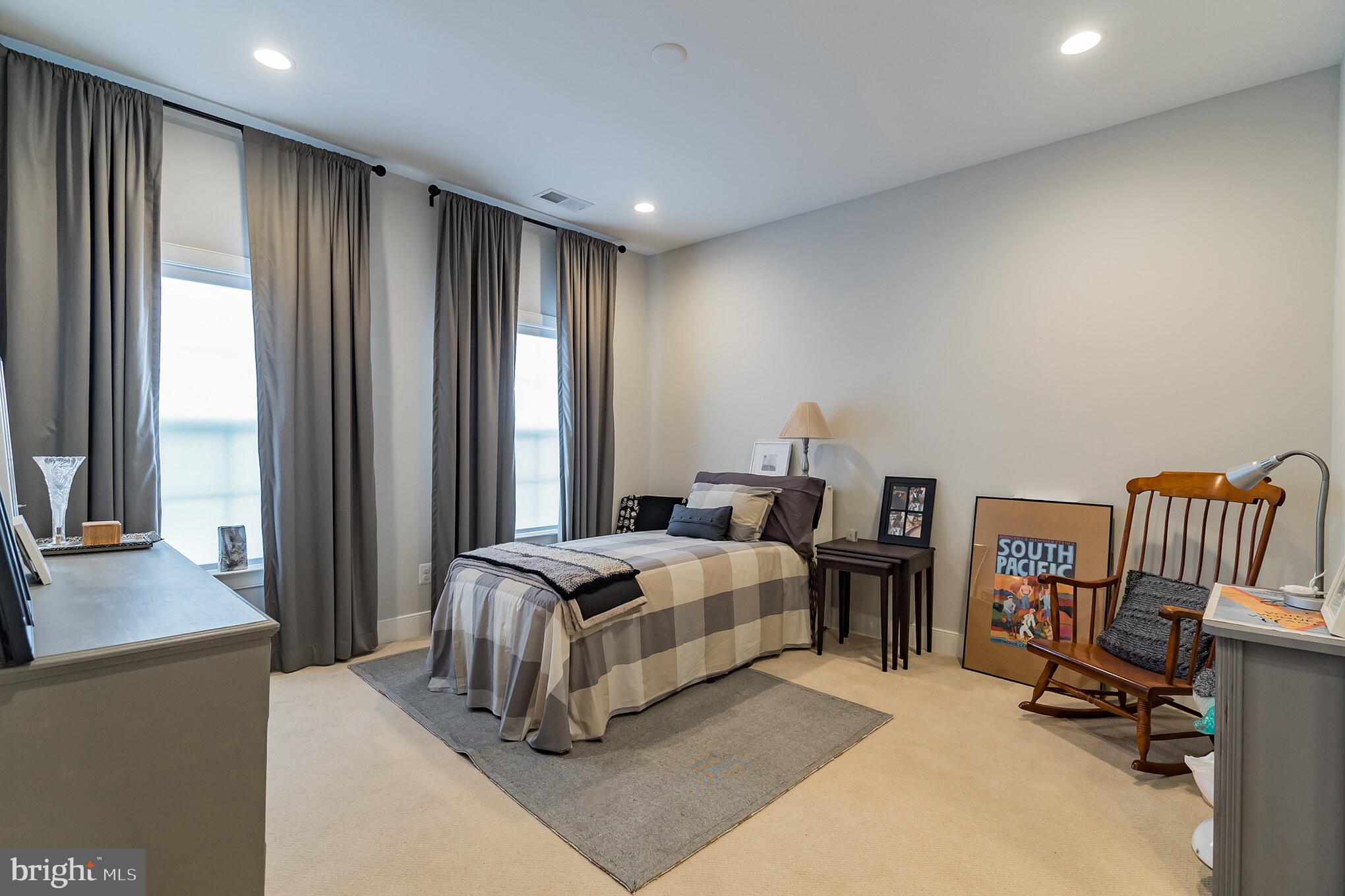 4440 Rosenwald Lane Fairfax, VA 22030 - Photo 23 of 34