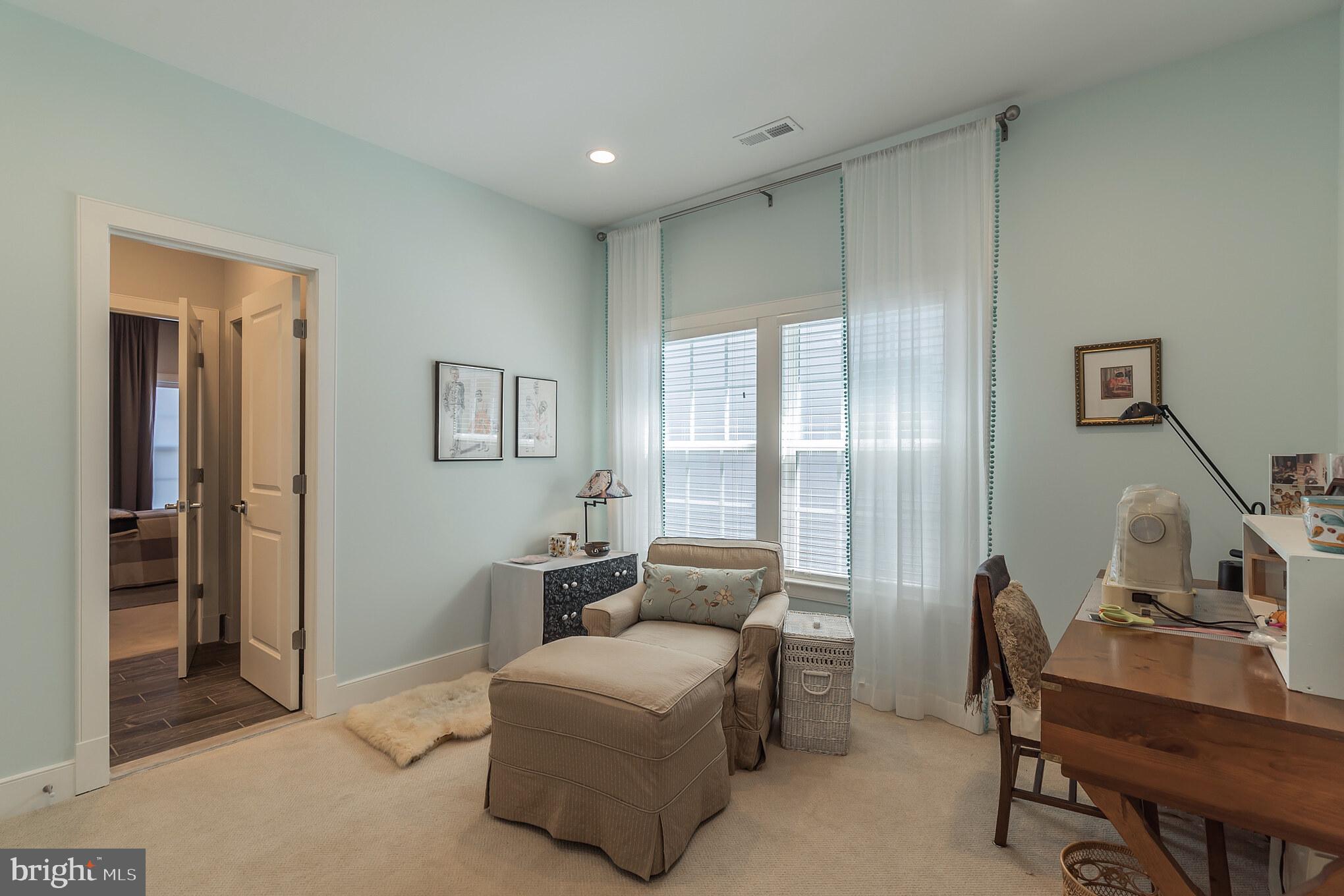 4440 Rosenwald Lane Fairfax, VA 22030 - Photo 24 of 34