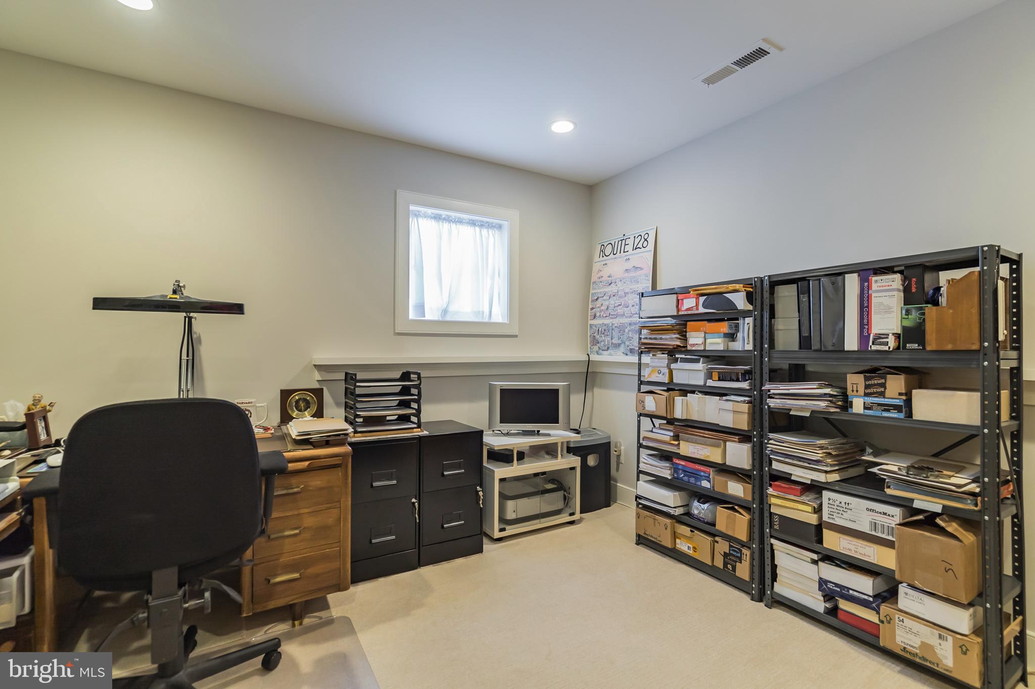 4440 Rosenwald Lane Fairfax, VA 22030 - Photo 30 of 34