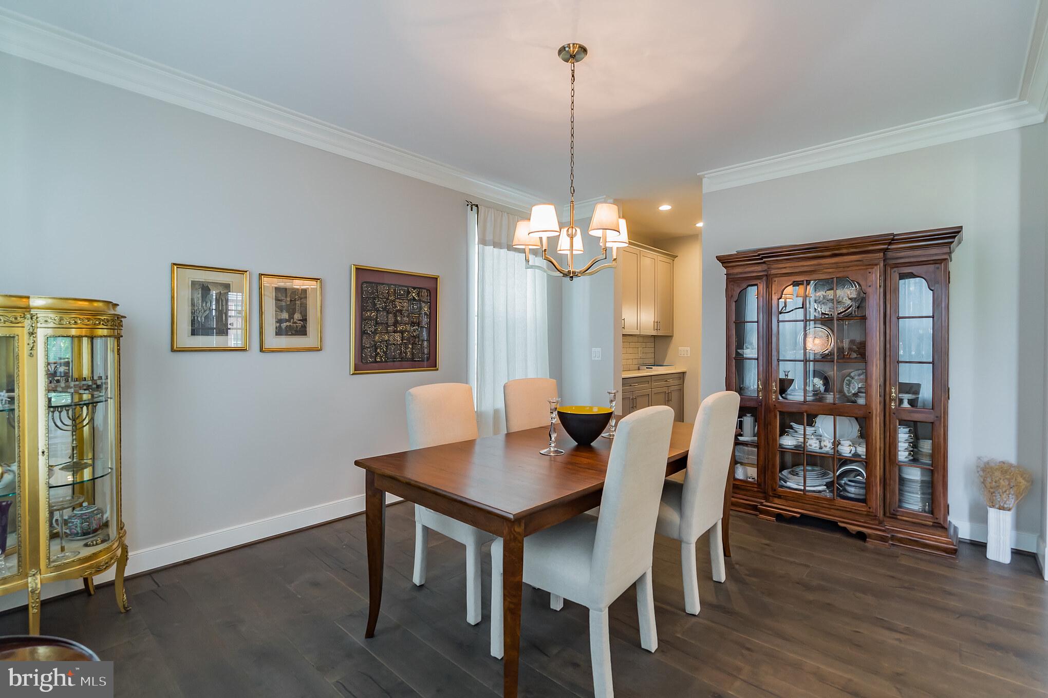 4440 Rosenwald Lane Fairfax, VA 22030 - Photo 6 of 34