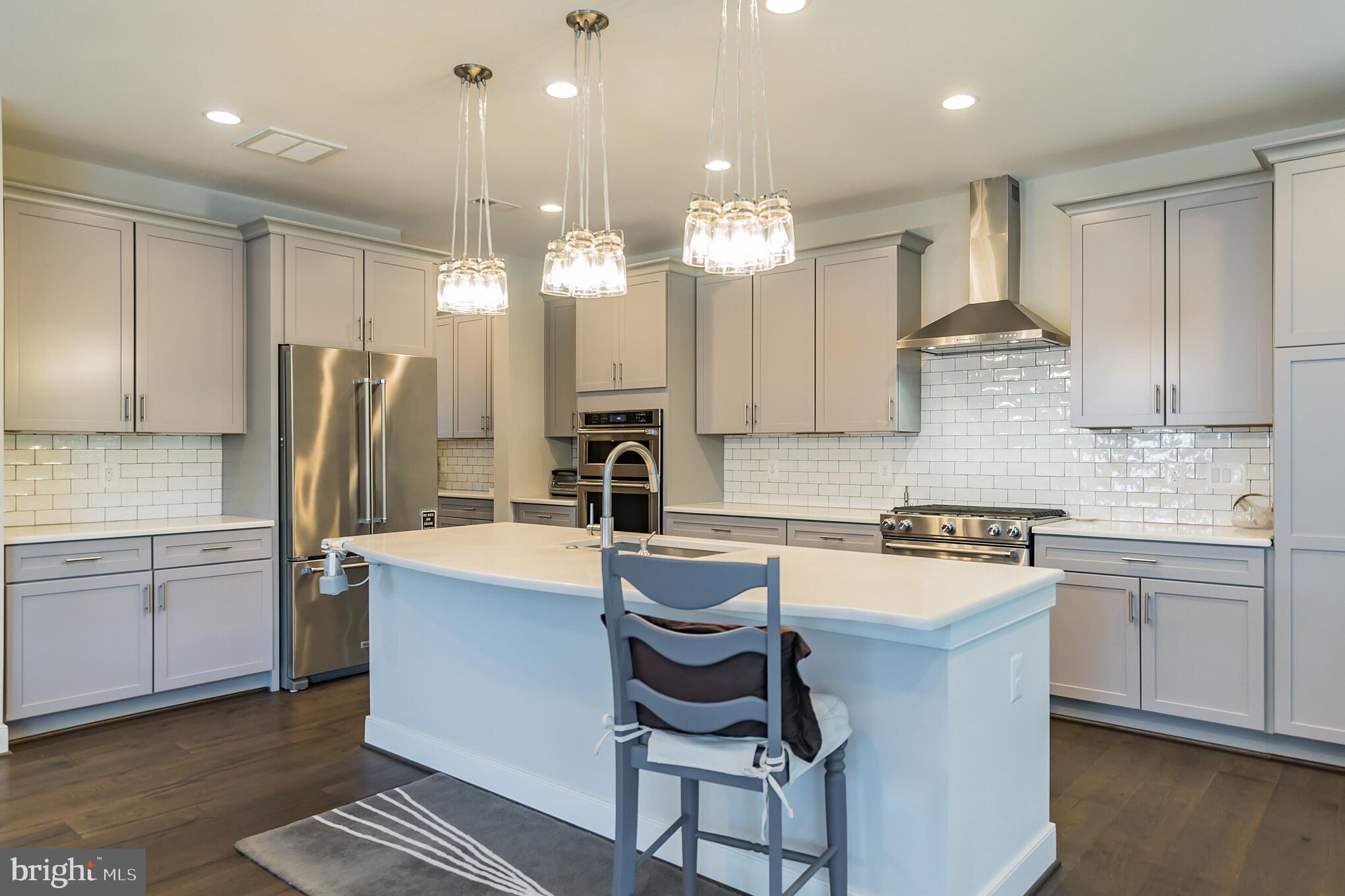 4440 Rosenwald Lane Fairfax, VA 22030 - Photo 10 of 34