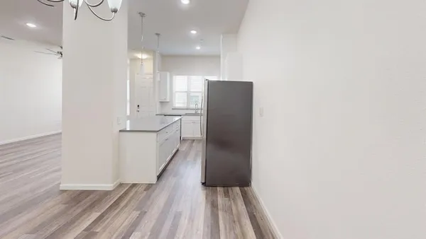 $2,575 | 16124 Doe Lk Drive, Frisco, TX 75033