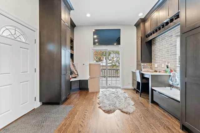 $790,000 | 3452 North Newcastle Avenue, Chicago, IL 60634