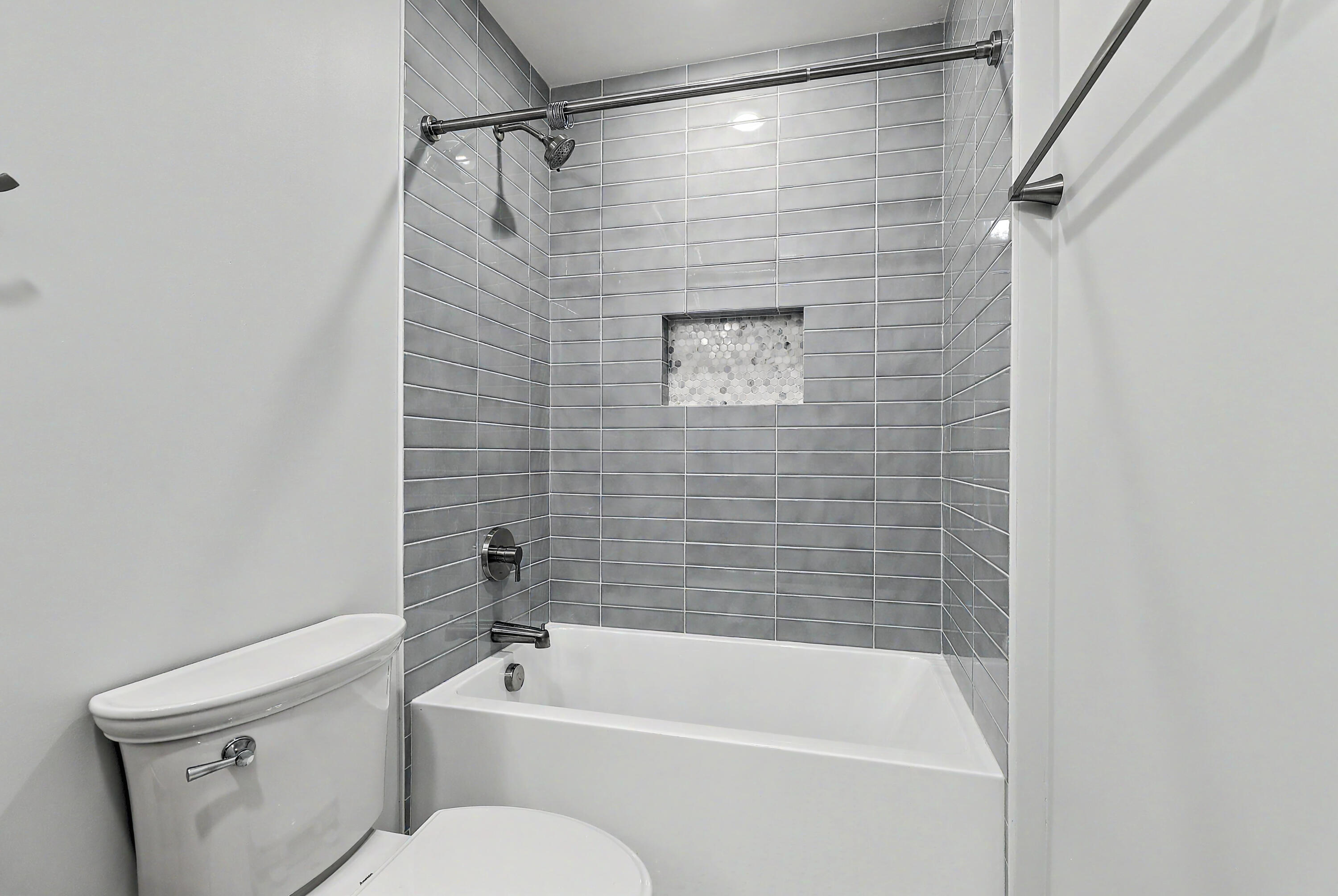 958 Myrtle Court Mount Pleasant, SC 29464 - Photo 25 of 40
