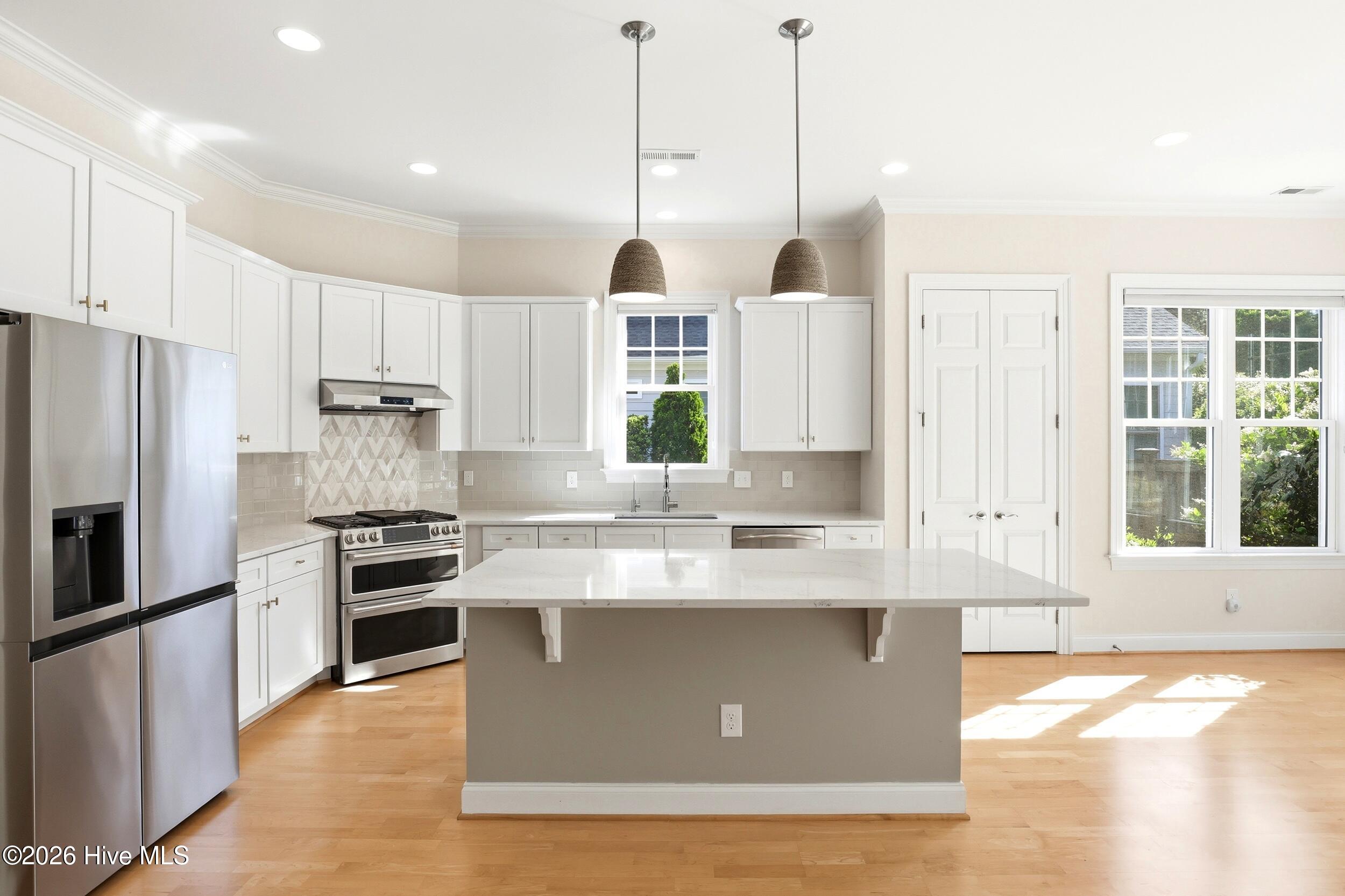 614 Tanbridge Road Wilmington, NC 28405 - Photo 9 of 45 614_Tanbridge_Rd_011